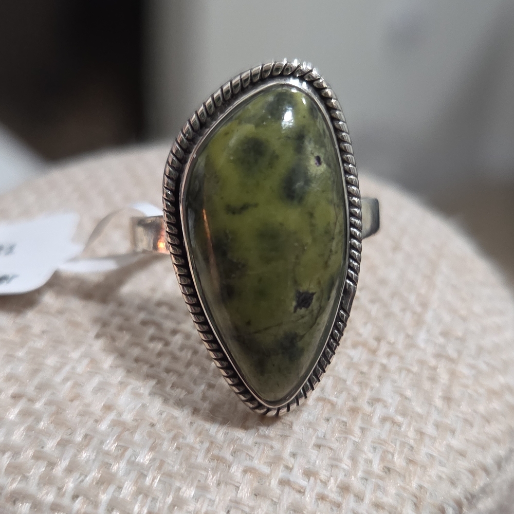 Elegant Green Atlantasite Turquoise Stone Silver Ring